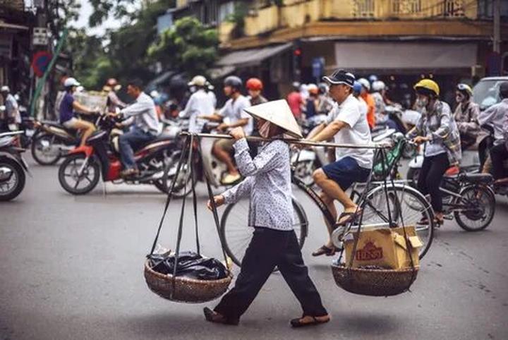 Hotspot Matrix: Biến Em Xinh có 1 mỹ nhân cao chưa thành cơ hội marketing đột phá